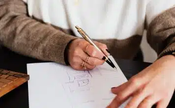 Vente d’un bien immobilier : pourquoi faire une estimation immobilière en ligne ?