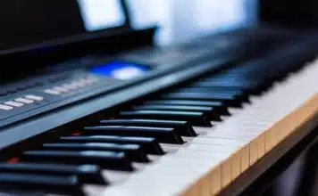 Transporter un piano droit couché : est-ce possible lors d’un déménagement ?